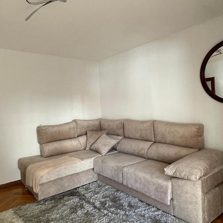 Disfruta De Exclusiva Habitacion Privada, A 5 Minutos De La Playa Виго Экстерьер фото